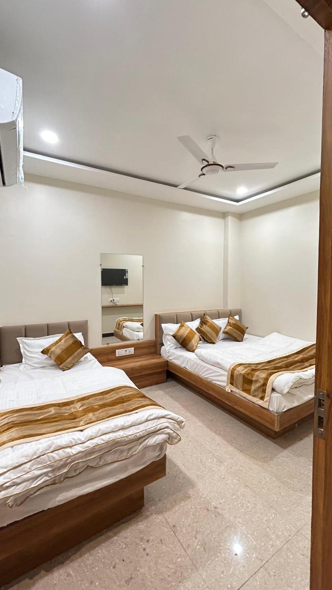 Shree Shyamraj Hotel اوجاين المظهر الخارجي الصورة
